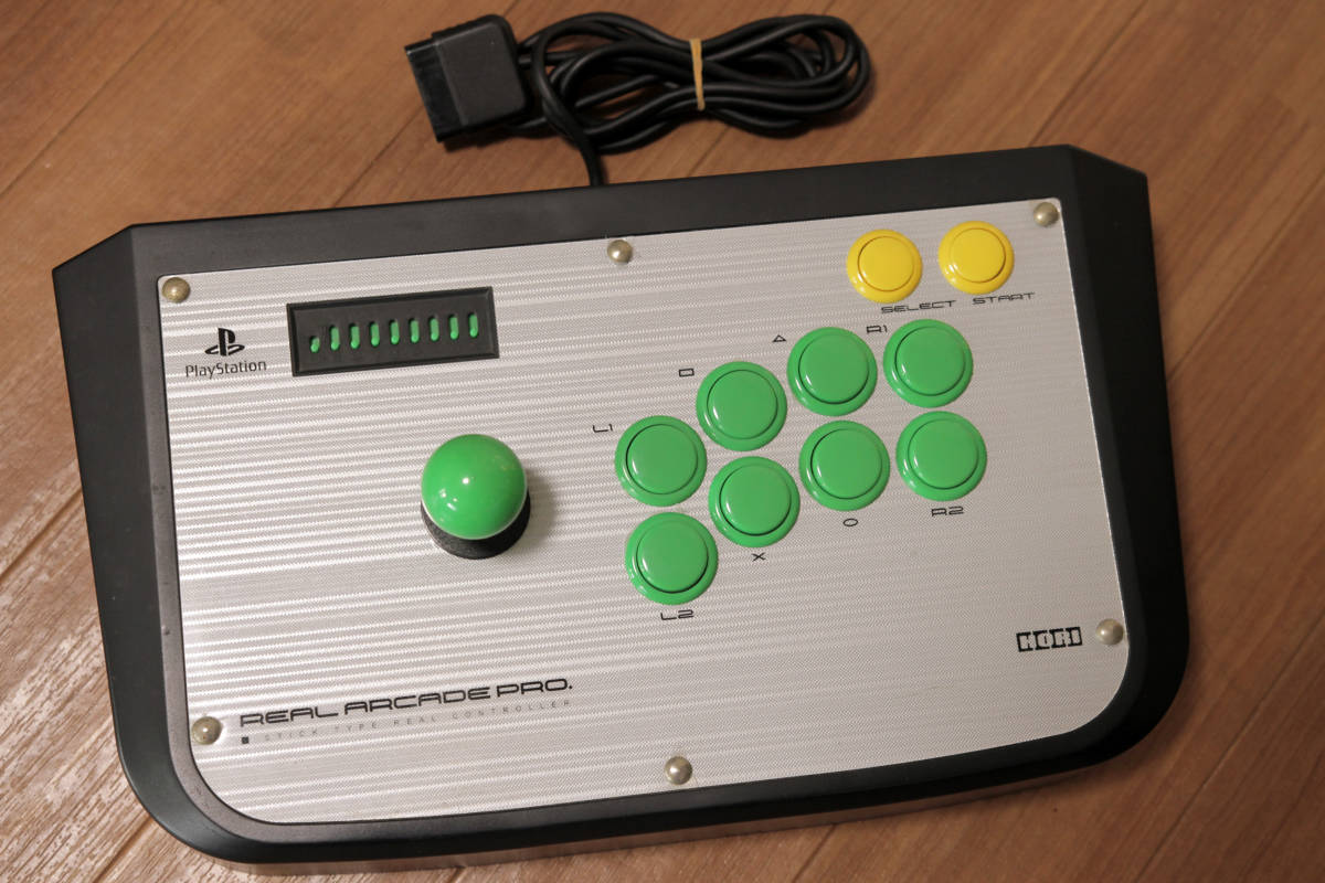 HORI(ホリ)★リアルアーケードPRO(リアルアーケードプロ)★アーケードコントローラー★プレステ2★その②