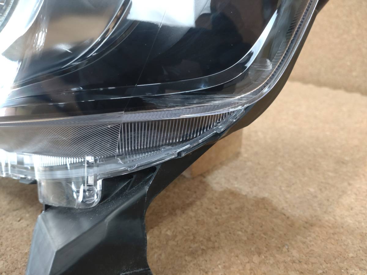 ホンダ N-BOX カスタム JF3 JF4 左ヘッドライト LED STANLEY
