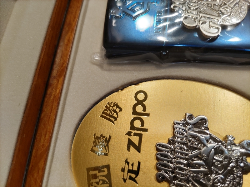 ジッポzippoオイルライター2000年 限定 読売巨人軍優勝記念