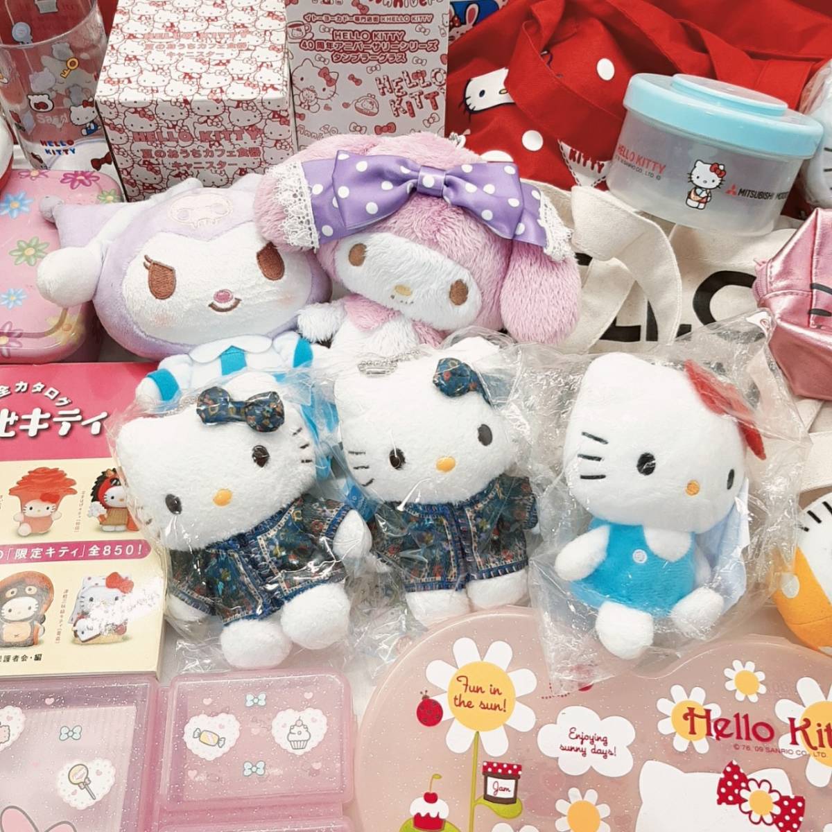 d472【1円スタート】 サンリオ グッズ 雑貨 まとめ 大量 ハローキティ