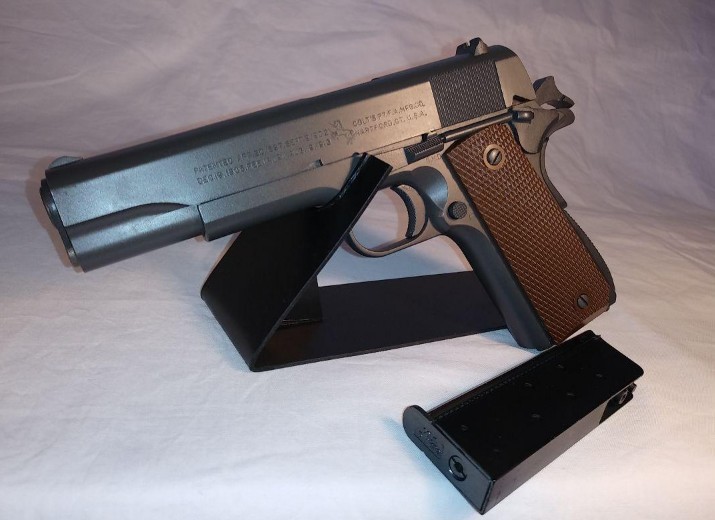 ウェスタンアームズ製 マグナブローバッグ銃 コルトガバメントM1911A1