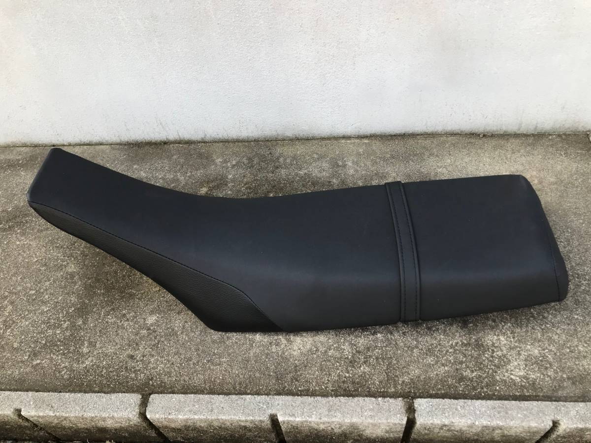 TW225 純正シート　美品