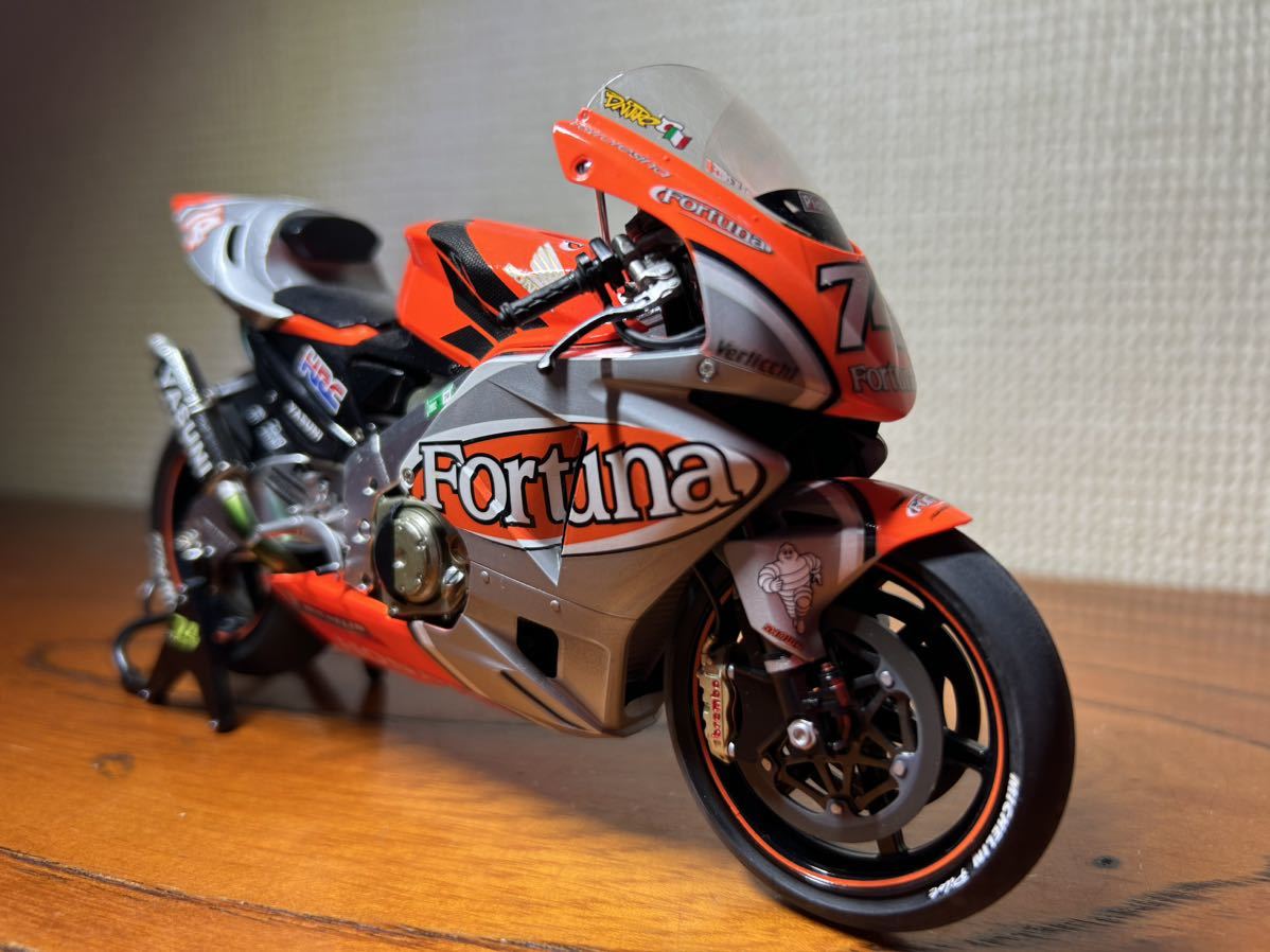 1/12 HONDA RC211V 加藤大治郎 Fortuna ポルトガル仕様 タミヤ