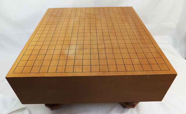 ◇囲碁 碁盤◇天然木 厚さ11.5cm 本因坊 棋聖 天元 脚付き碁盤 へそ