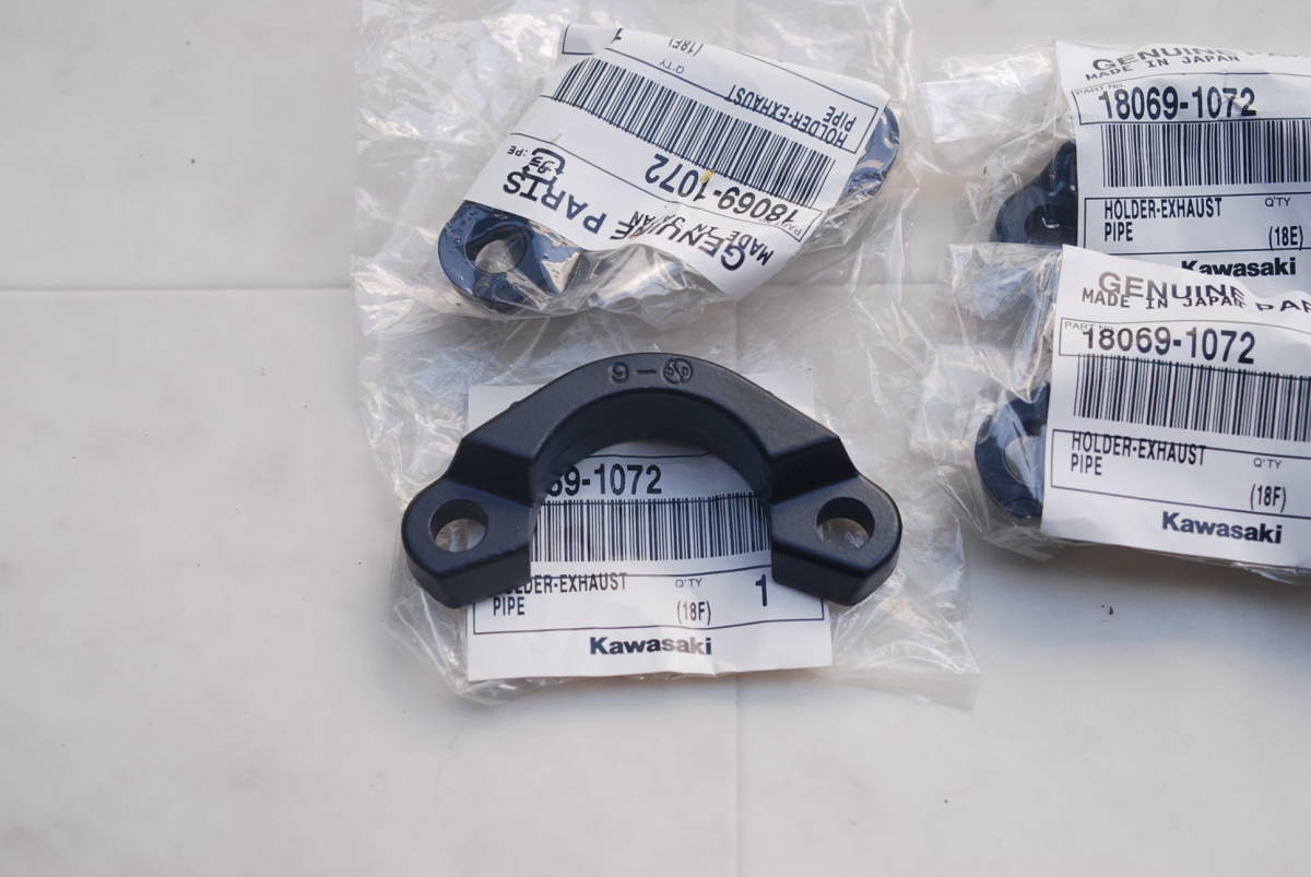 ♪ZRX400 純正 新品 マフラーフランジ 1台分 8個セット 18069-1072