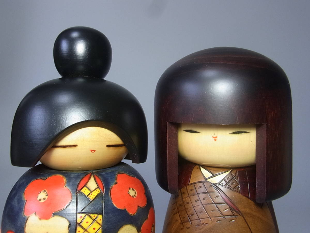 □卯三郎作 寒椿と光宝作 里の梅 こけし/通産大臣賞受賞作 創作