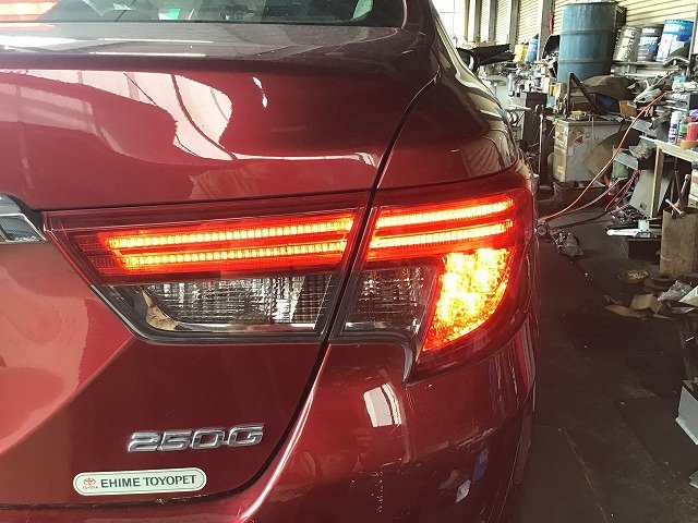 GRX130 マークX 中期 純正 テールランプ セット LED 赤 ライト