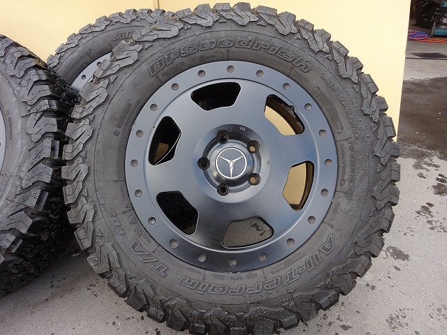 18インチマッドタイヤ＆純正アルミ4本セット 18×7.5J オフセット+63 5 