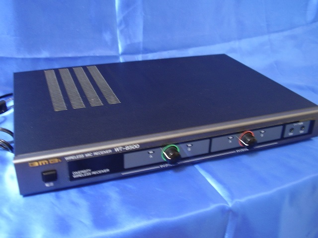 【ジャンク品】BMB ワイヤレスマイクセット WT-8500 マイクは1本のみ 赤字超特価，爆買い】 ☆超美品☆BMB JOYSOUND☆ワイヤレス
