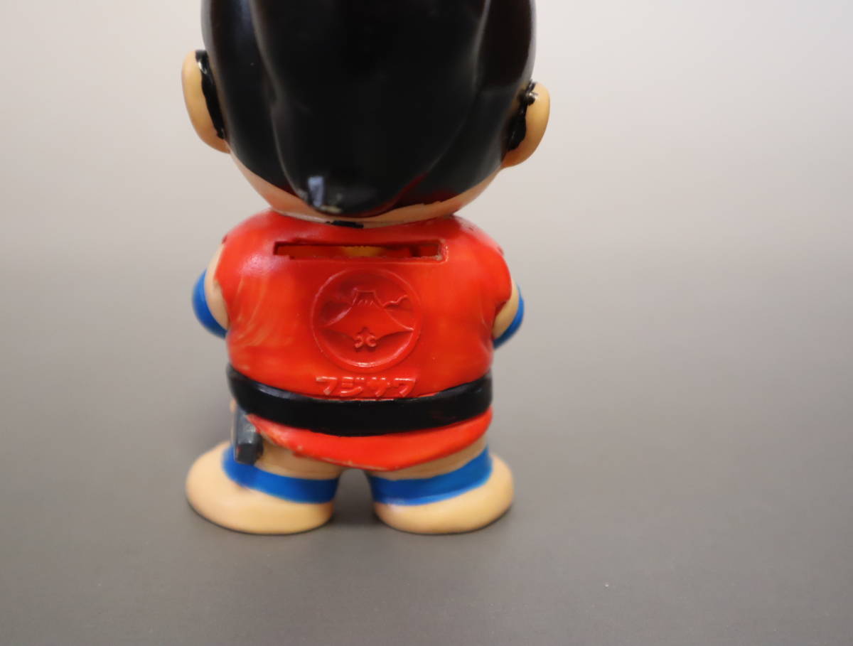 □昭和当時物 非売品 ソフビ製貯金箱 少年忍者風のフジ丸 藤沢薬品