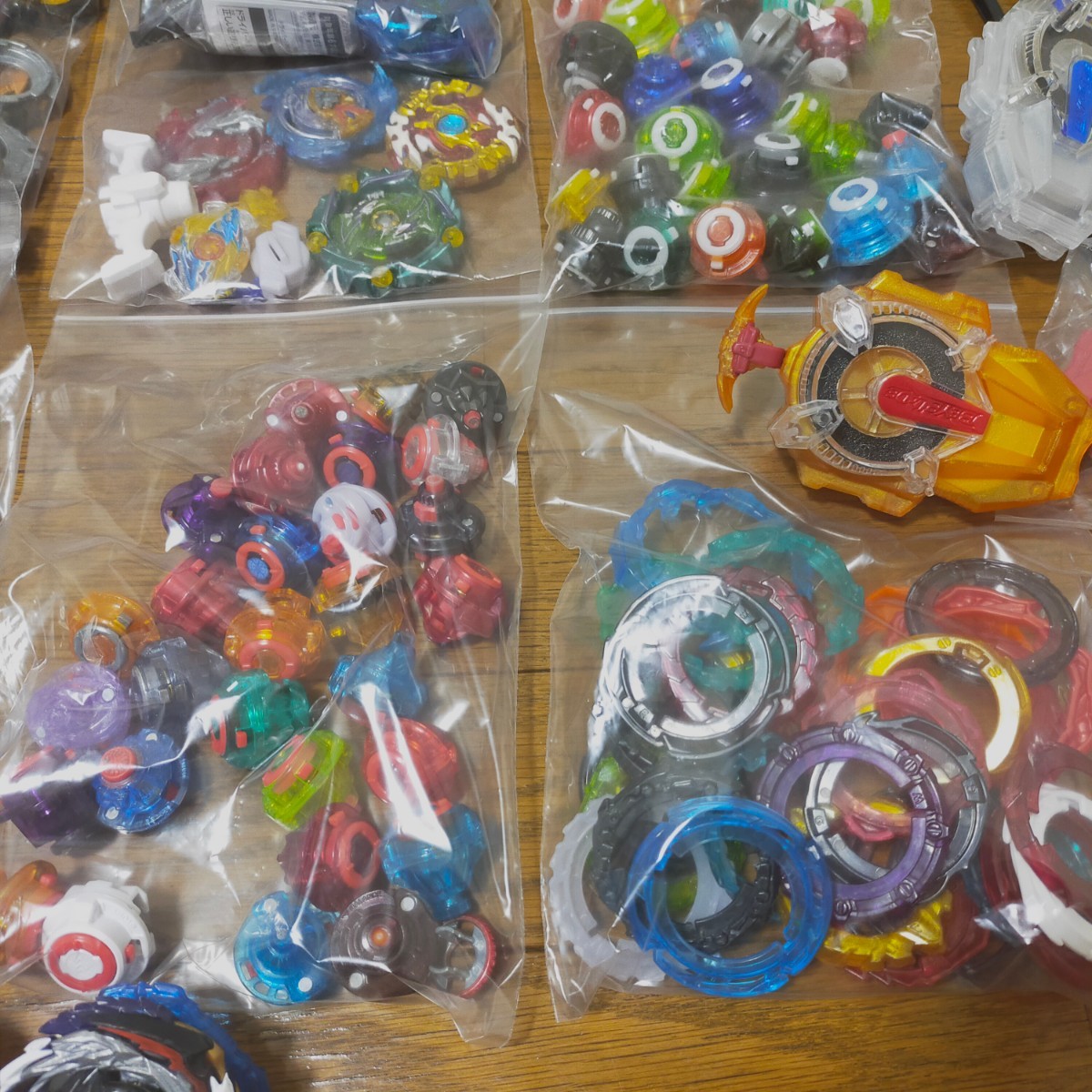 ベイブレードバースト 神〜DBまで色々セット 未使用あり 断捨離出品