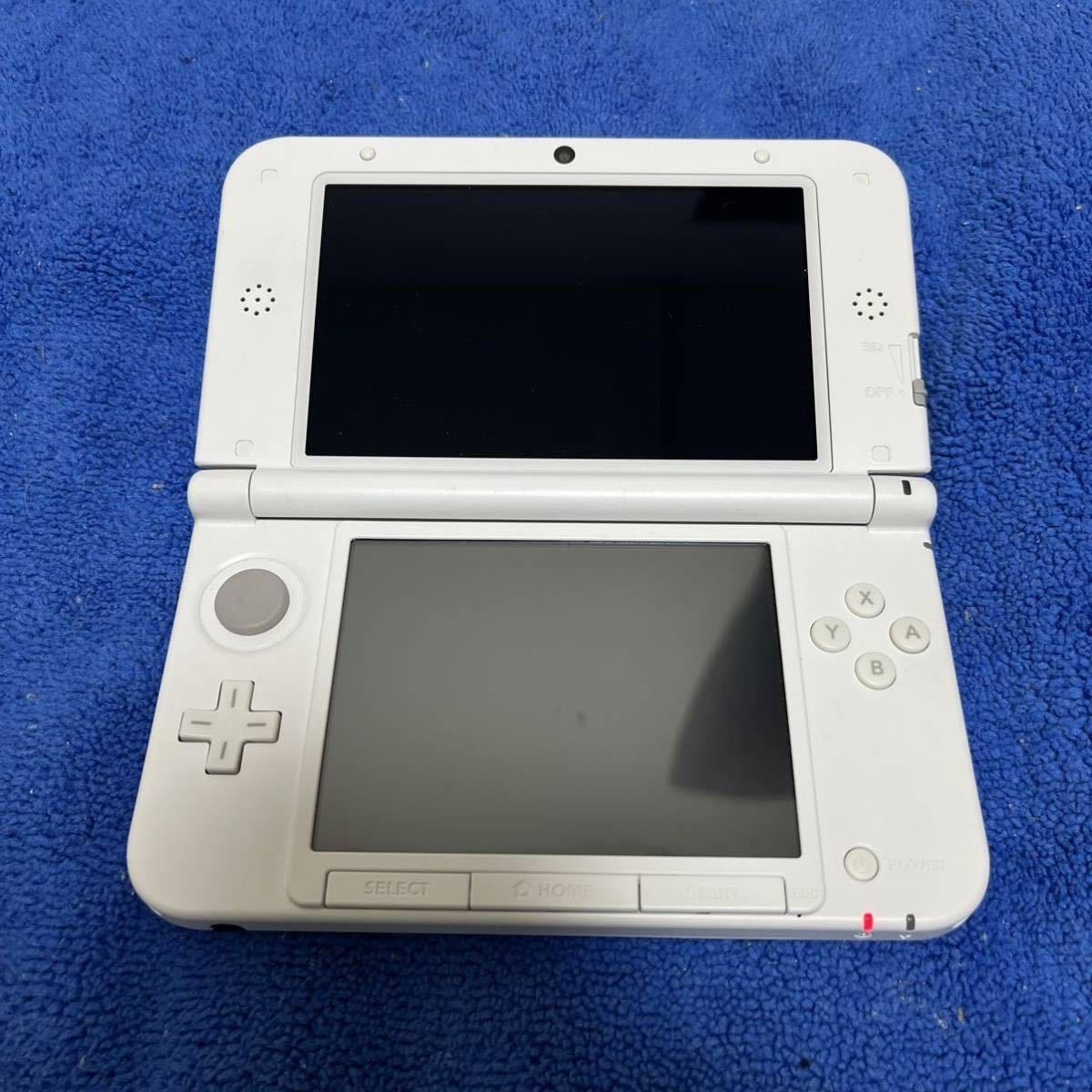 ☆激安！☆限定版！ ニンテンドー3DS LL とびだせ どうぶつの森仕様