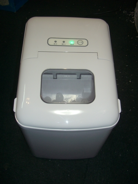 ベルソス 家庭用 製氷機 VS-ICE07