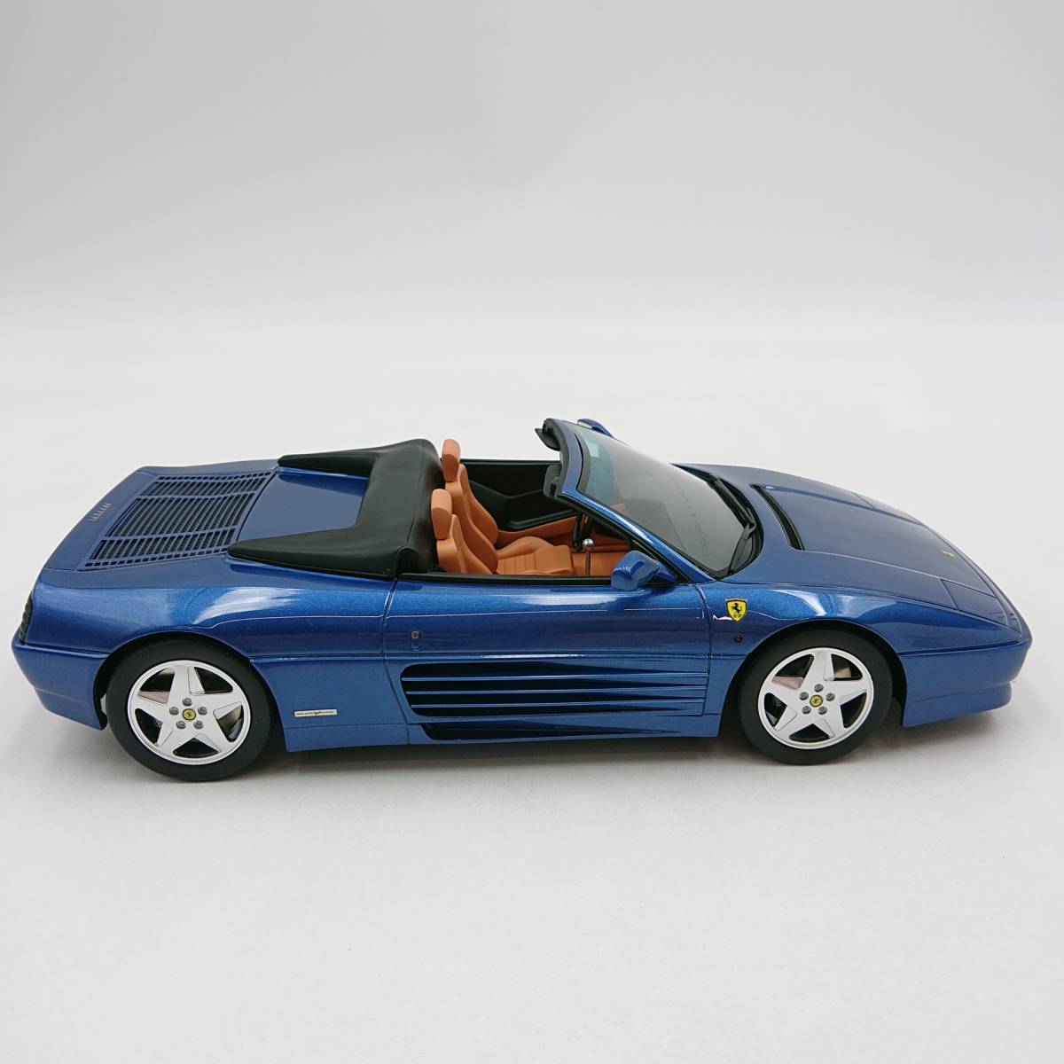 玩C04 ミニカー GT Spirit GT333 Ferrari 348 SPIDER 1993 BLUE 1/18