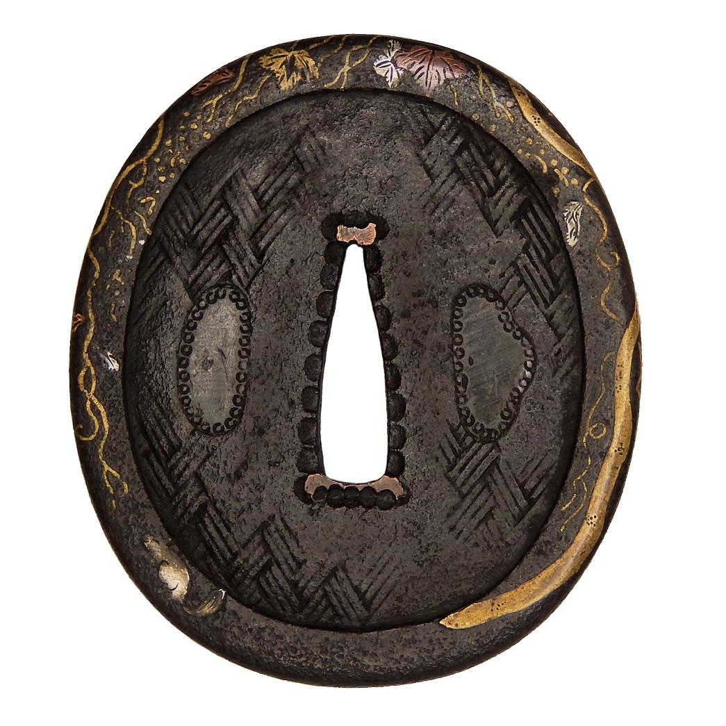 江戸時代 鉄地象嵌鍔 134g 縦8㎝ 東Y7-0117☆2Fトヒチル 江戸時代 鉄地