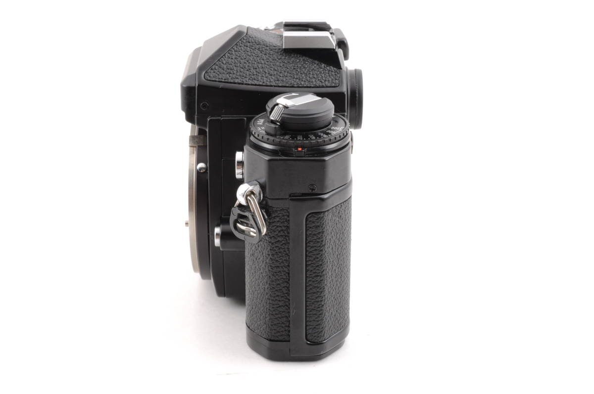 動作品 ニコン Nikon FE ボディ 黒 ブラック MF 一眼レフ フィルム