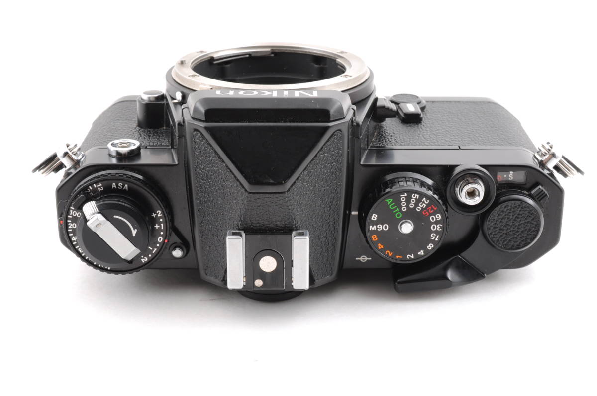 動作品 ニコン Nikon FE ボディ 黒 ブラック MF 一眼レフ フィルム
