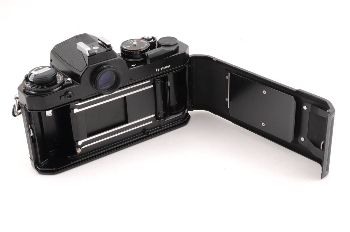 動作品 ニコン Nikon FE ボディ 黒 ブラック MF 一眼レフ フィルム