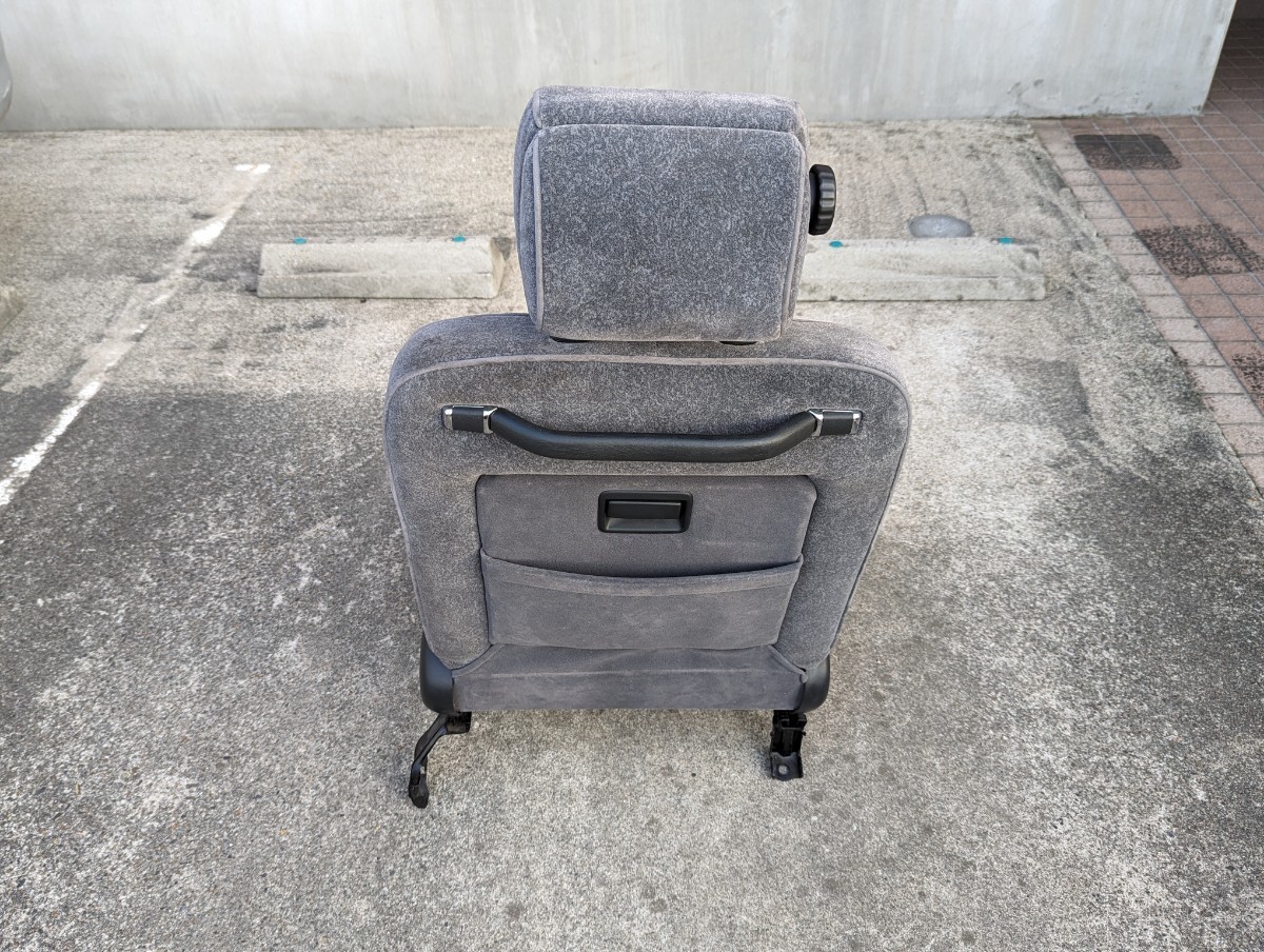 クラウンセダン 助手席 モケットシート オットマン 分割ヘッドレスト 