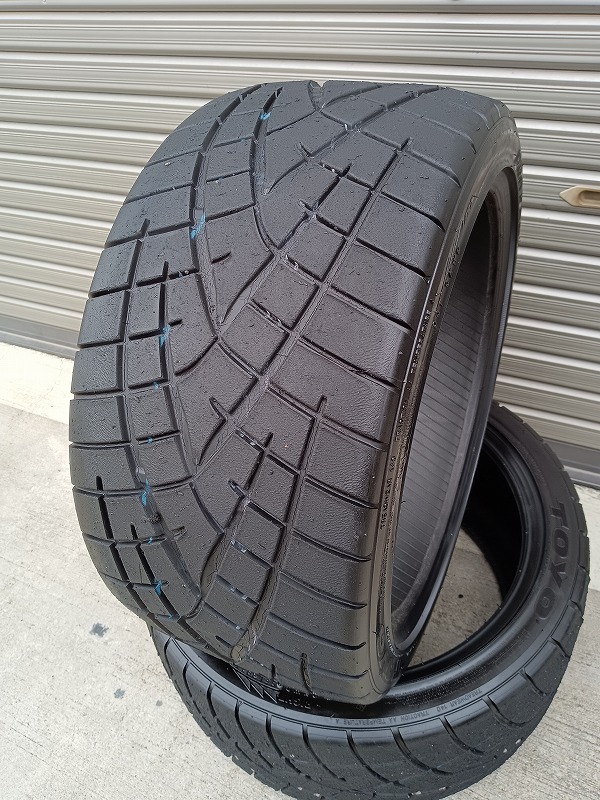TY 265/35R18 タイヤ 2本 PROXES R1R プロクセス トーヨー 265-35-18