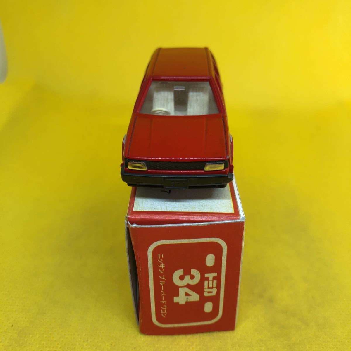 トミカ 日本製 赤箱 34 ニッサン ブルーバード ワゴン 上島珈琲 当時物