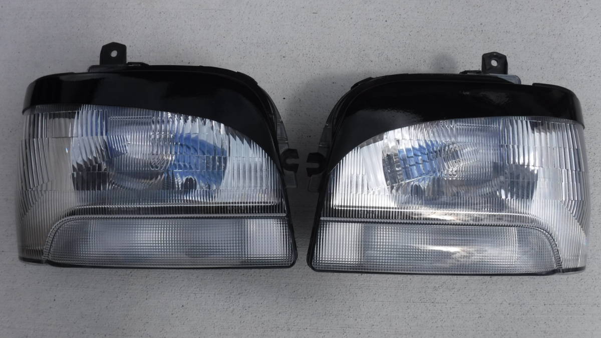 1円スタート美品☆SUZUKI キャリイ DA62T☆ヘッドライト アイライン 