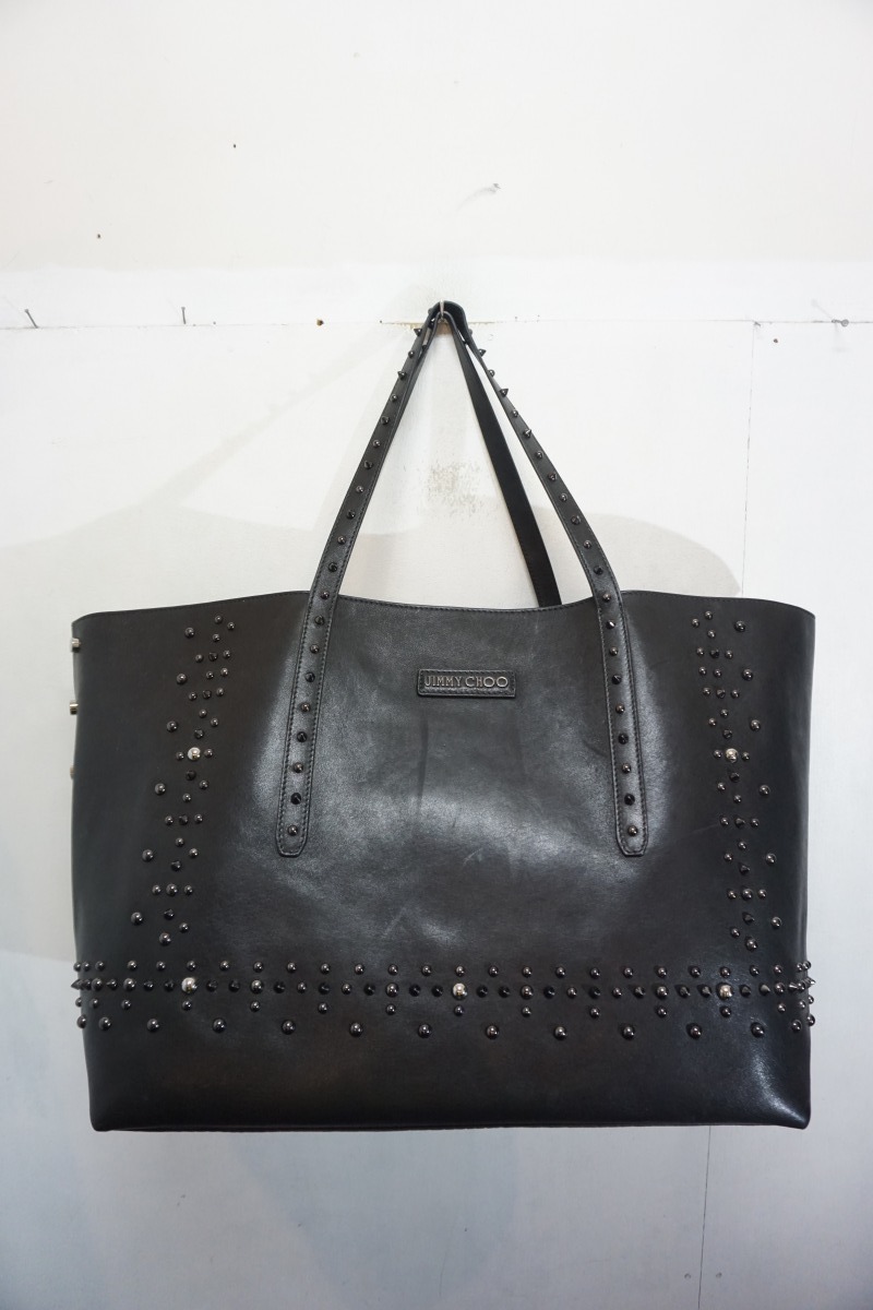 美品 正規 JIMMY CHOO ジミーチュウ PIMLICO ROCK スタッズ レザー トート バッグ ハンド メンズ 大 黒本物716N▲