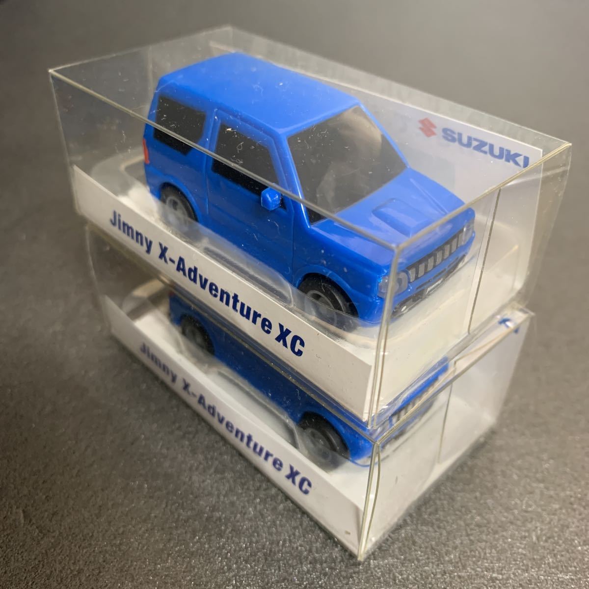 2個☆非売品ジムニー クロスアドベンチャー XC 走るキーホルダー 新品 