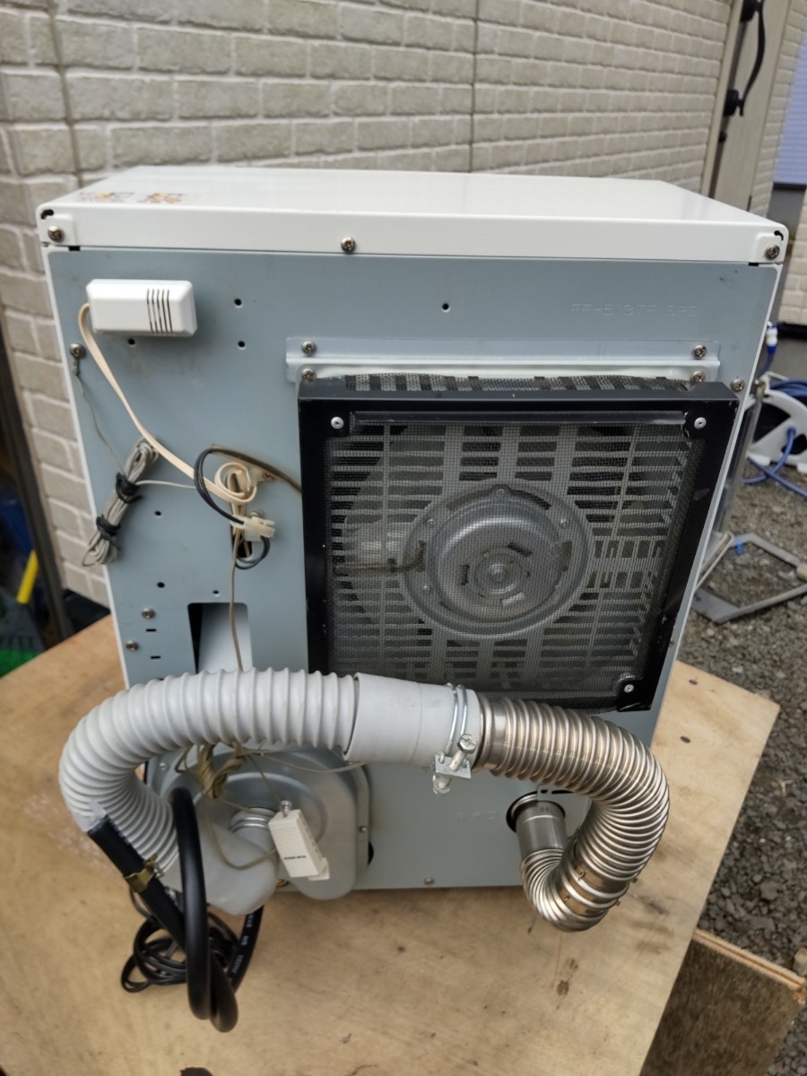 札幌発！サンポットFF温風石油ストーブ！品番「FF‐513TF」201 冷暖房
