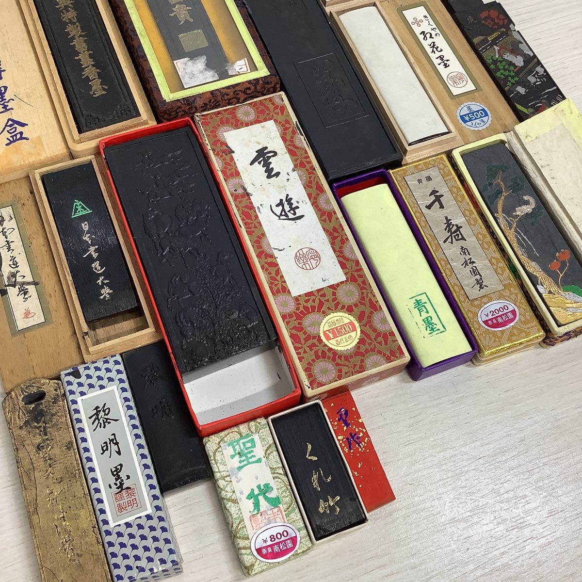 7KO45《古墨 未使用品含む 中国墨 他 大量 まとめて525gセット》木