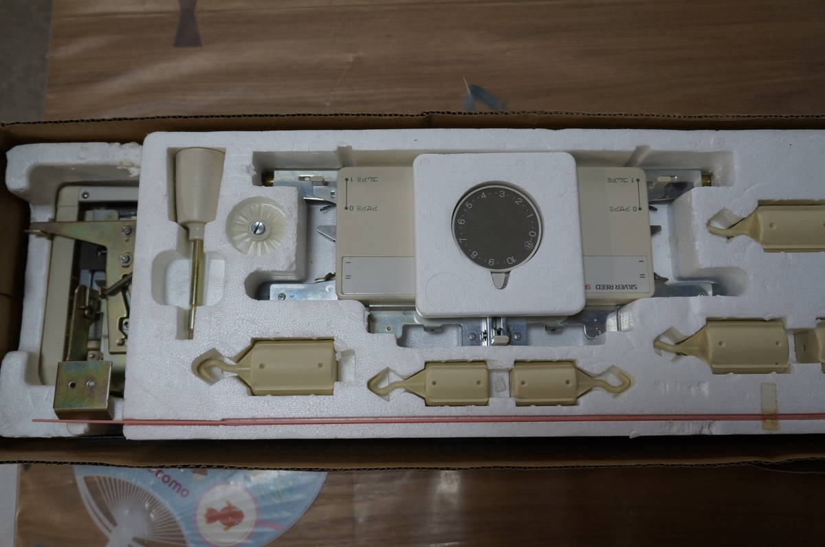 ⑨2 SiLVER REED 編み機 マイスタジオリブ SR155 編機 手芸 ⑨2 SiLVER REED 編み機 マイスタジオリブ SR155 編機 手芸