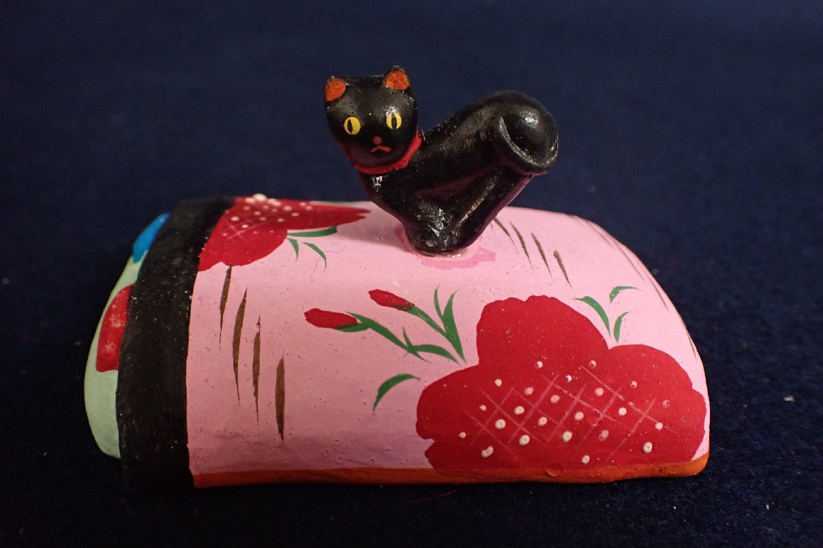 京陶人形 京雅 招き猫（2種）⁄ 土田人形 – MOCAD ONLINE SHOP ☆