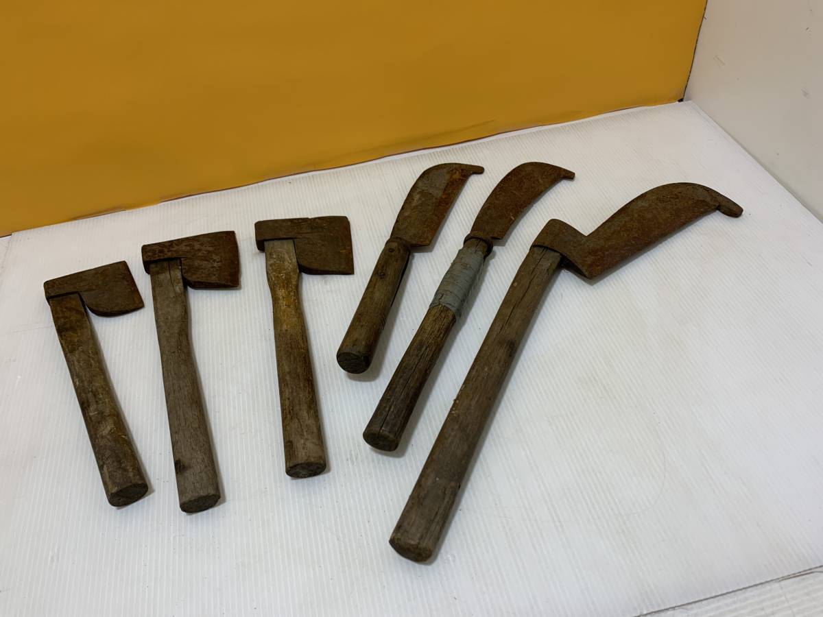 24010◇鉈　ナタ　斧　オノ　まとめ　古民家　古民具　山師　腰鉈　山道具　土佐　余　祐？【写真追加あり】◇