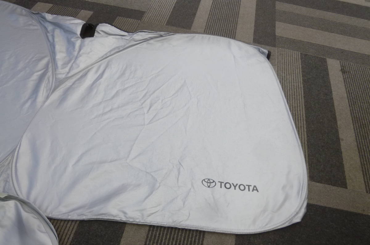 『M5055』トヨタ　純正オプション　サンシェード　後期　150プラド
