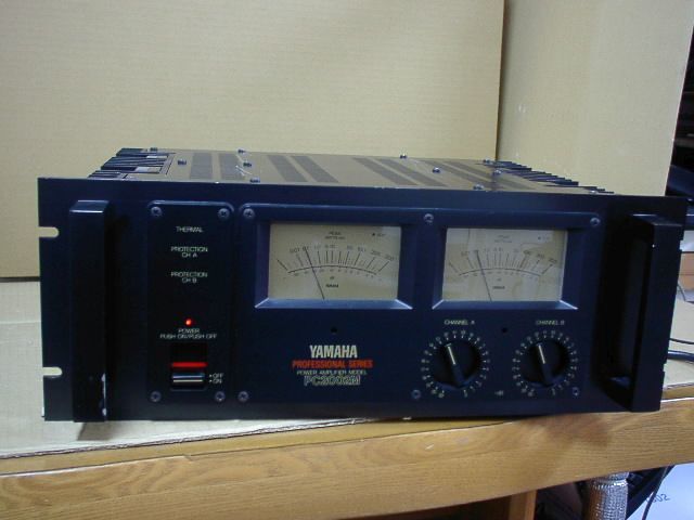 ☆YAMAHA ヤマハ PC2002M 業務用パワーアンプ プロフェッショナル