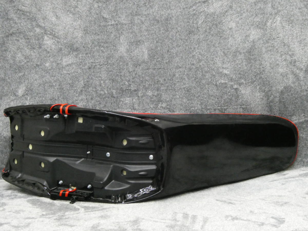 CBX400F 黒赤エナ 60cm 三段シート/ブラック 補強入り