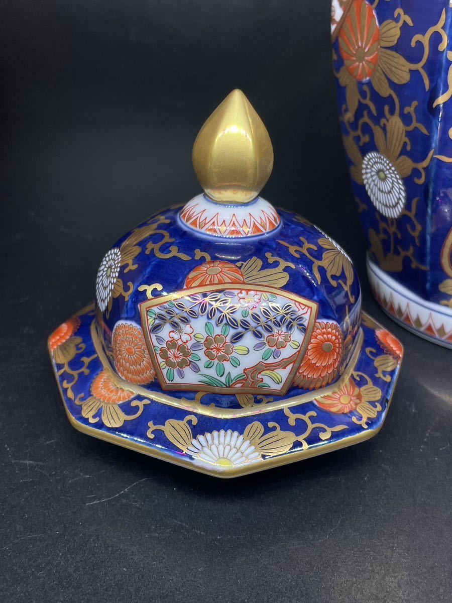 古伊万里 沈香壺 美品 小壺 琳派 其泉作 飾壺 有田焼 日肥 極錦 古伊万里 沈香壺 美品 小壺 琳派 其泉作 飾壺 有田焼 日肥 極錦