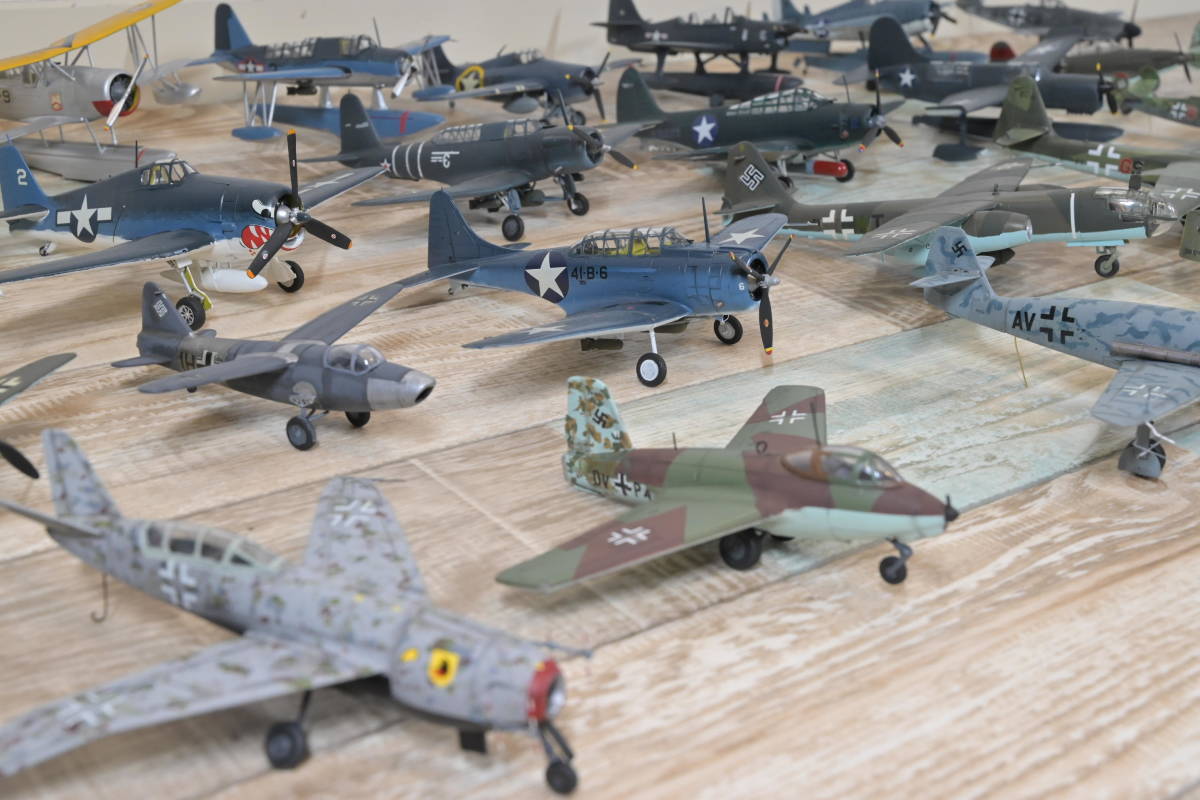 イタレリ 1⁄72 ギガント ドイツ軍 大型グライダー Me321 | Me-321