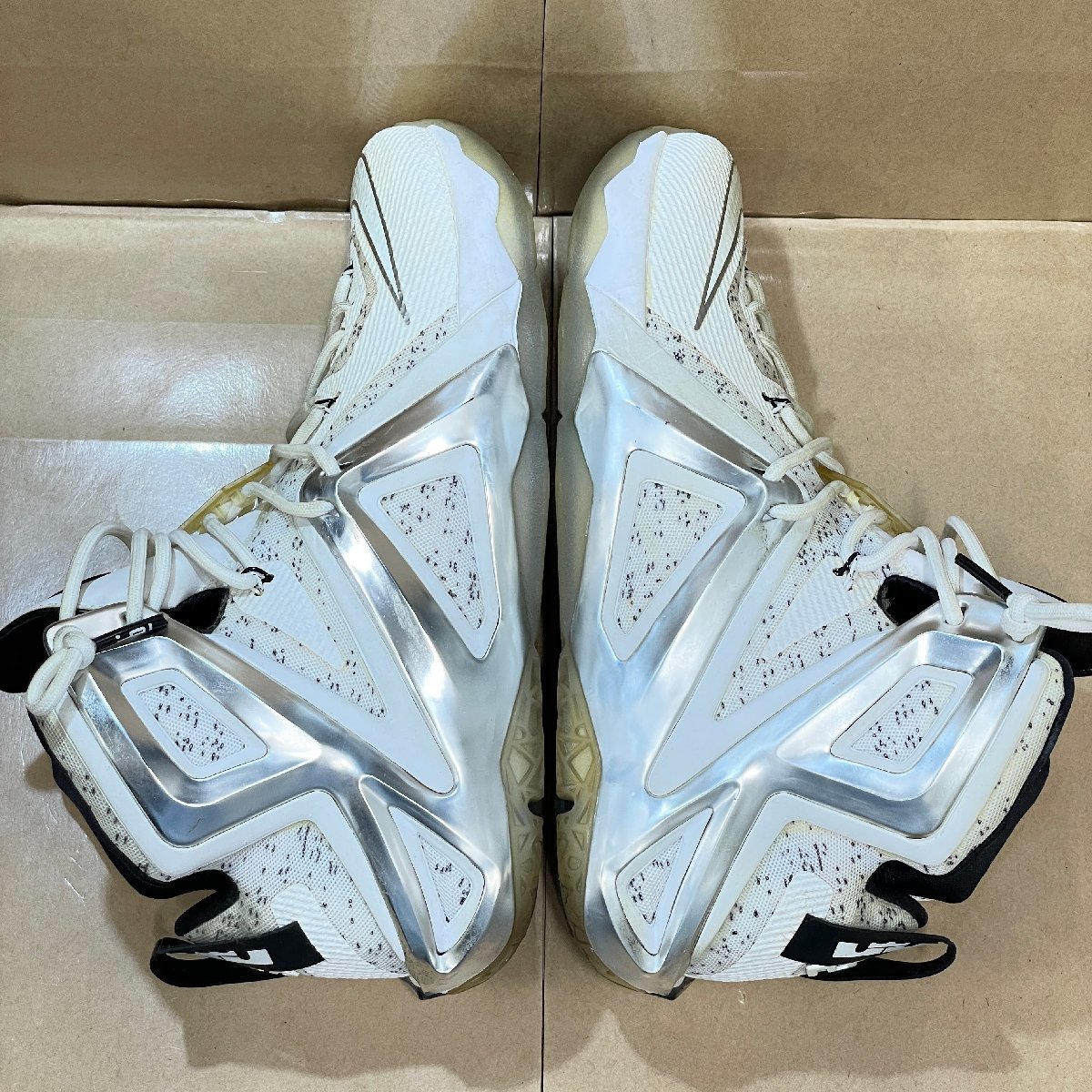 27.5cm LEBRON 12 ELITE / PIGALLE 806951-100 レブロン 12 エリート 
