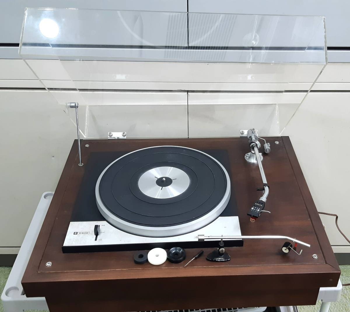 トリオ 400M TRIO レコードプレーヤー ターン ターンテーブル 2026年