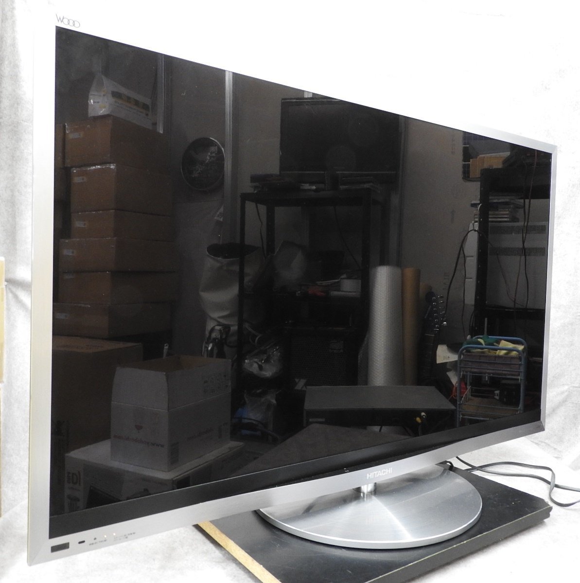 HITACHIテレビ46型