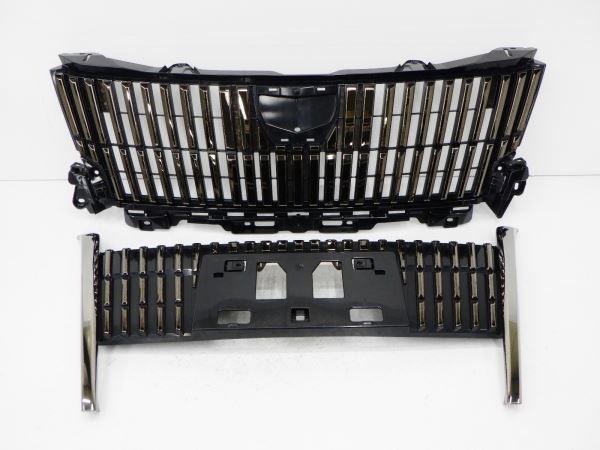 H35378 エスクァイア ZRR80G⁄ZRR85G⁄ZWR80G 前期 フロントグリル 上下