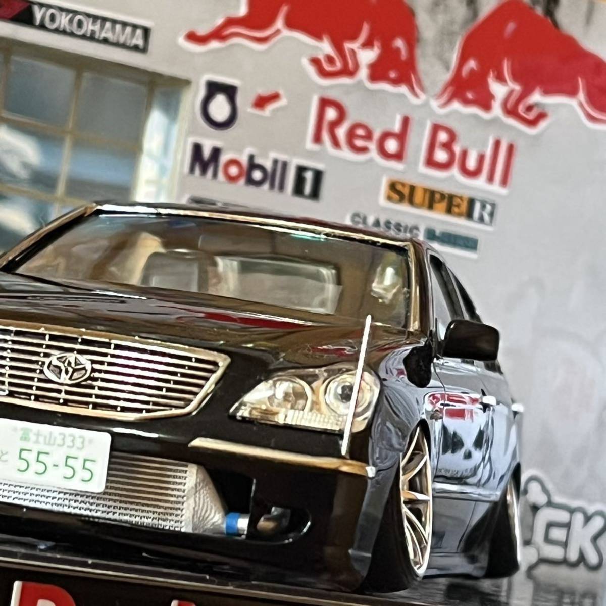 アオシマ 1/24 18マジェスタ 完成品 タミヤ フジミ ハセガワ(完成品 