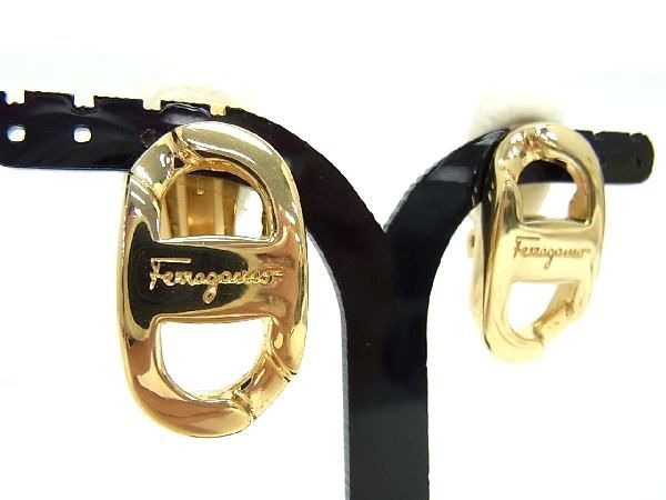 1円 ■極美品■ SalvatoreFerragamo フェラガモ ヴァラ クリップ式 イヤリング アクセサリー レディース ゴールド系 AN8215
