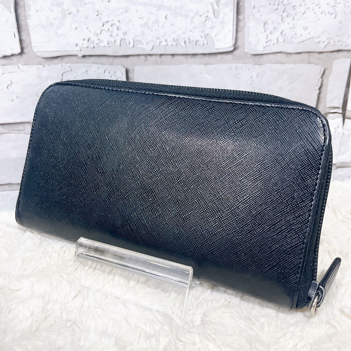 PRADA ブラック 長財布 箱・認証カード付き PRADA プラダ 長財布 財布 ブラック 黒 カードケース 小銭入れ
