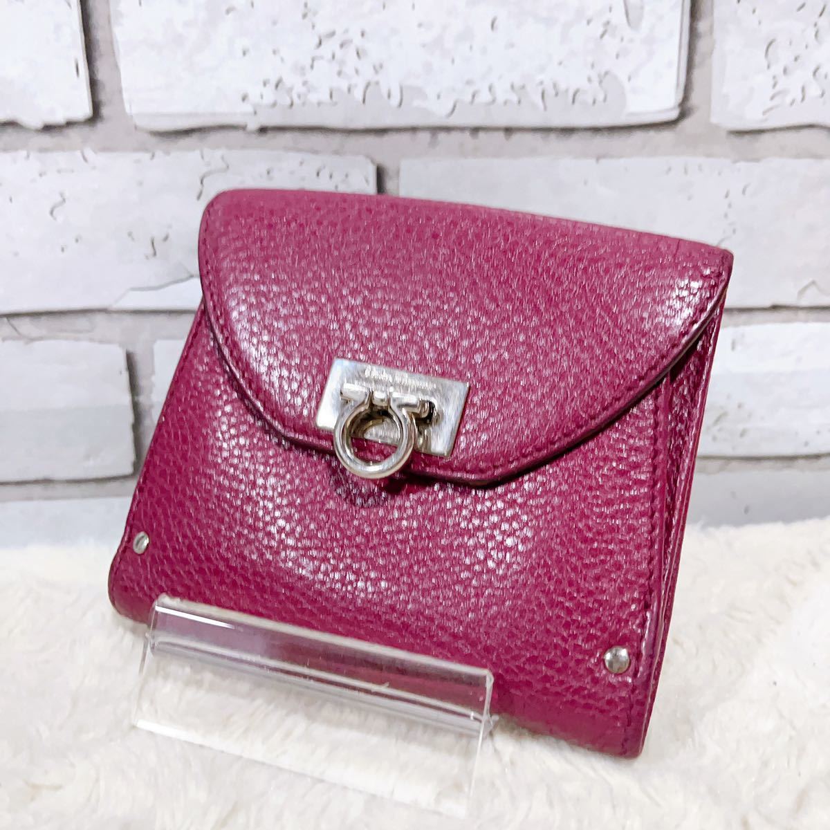 ferragamo フェラガモ ガンチーニ 折り財布 財布 レザー カードケース 小銭入れ