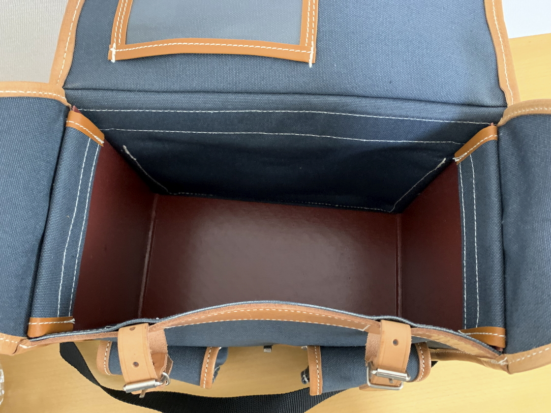 Gilles Berthoud ジルベルソー フロントバッグ グランボア別注 の入札 