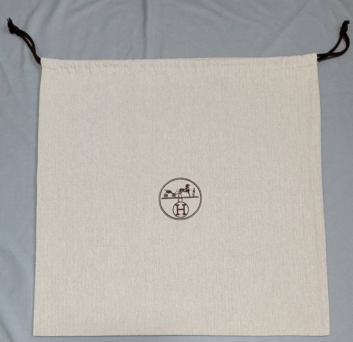 美品☆46×44.9 エルメス 保存袋 布袋 巾着袋 袋 ヘリンボーン HERMES