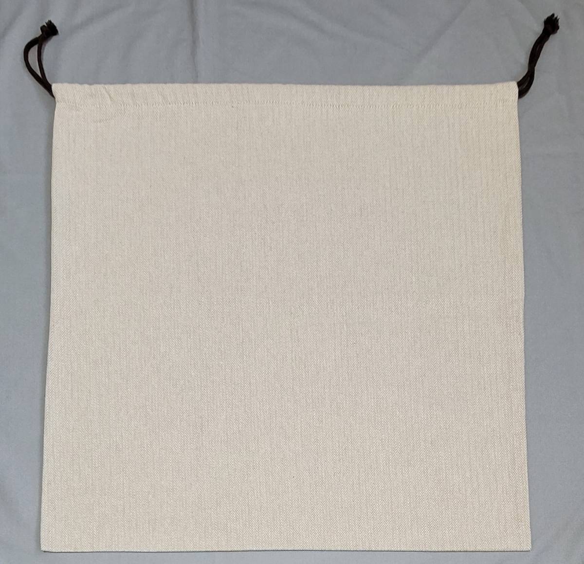 美品☆46×44.9 エルメス 保存袋 布袋 巾着袋 袋 ヘリンボーン HERMES
