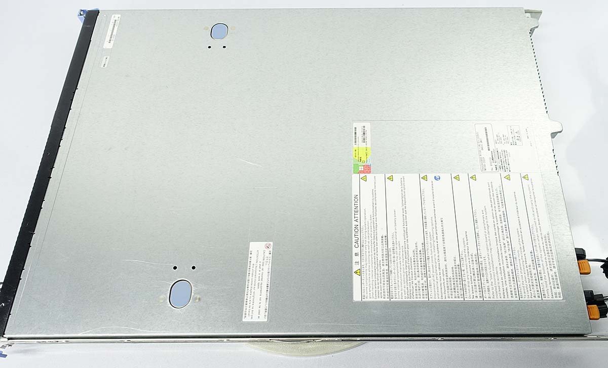 ラックサーバー NEC Express5800/R110h-1 N8100-2322Y/E3-1220 v5/メモリ24GB/HDD300GBx3 SAS/OS無/1U/サーバ S072417 NEC Express5800⁄R110h-1 | v5 N8100-2322Y⁄E3-1220 NEC、奥行き1⁄2の1Uラック型サーバ「Express5800⁄i110Ra-1h」を